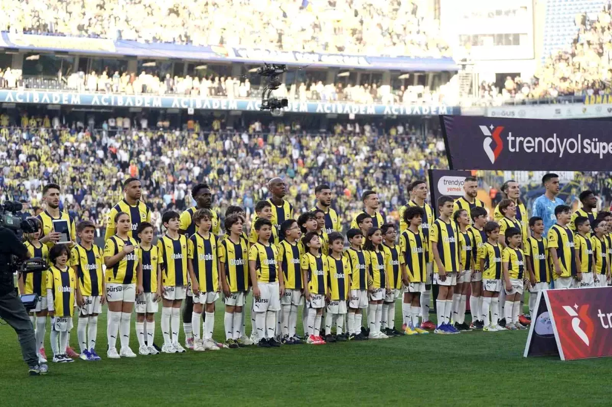 Kadıköy’de Şok Kararlar! Mourinho'dan 4 Kritik Hamle