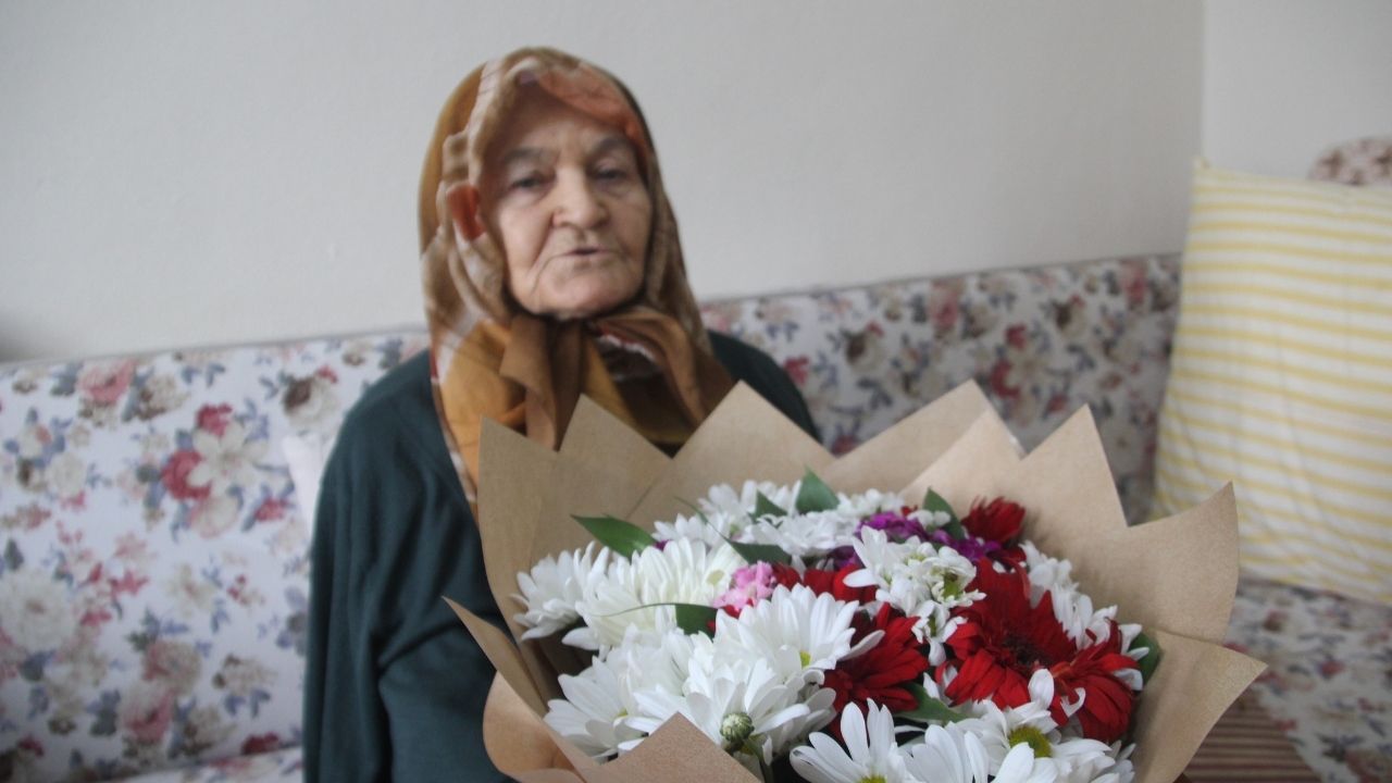 110 Yıllık Sevgi ve Emek: Hayriye Aybastı Anneler Günü’nde Unutulmadı