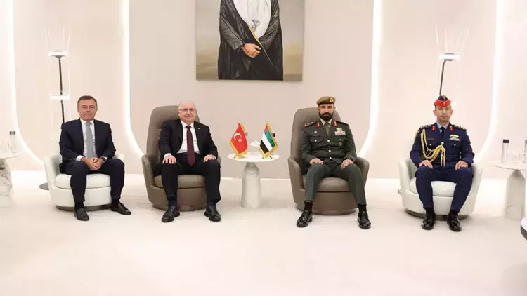 Milli Savunma Bakanı Yaşar Güler Birleşik Arap Emirlikleri’nde Resmi Temaslarda