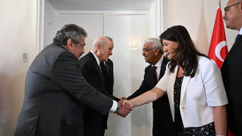 İmralı Heyeti Bahçeli ile Görüştü: “Ben Ahrazım” Açıklaması Dikkat Çekti