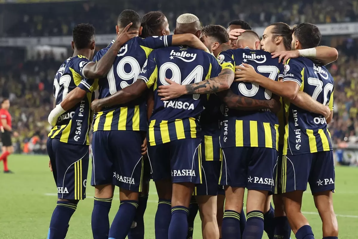 Fenerbahçe'de Kaleci Hariç Tüm Oyuncular Şut Çekti