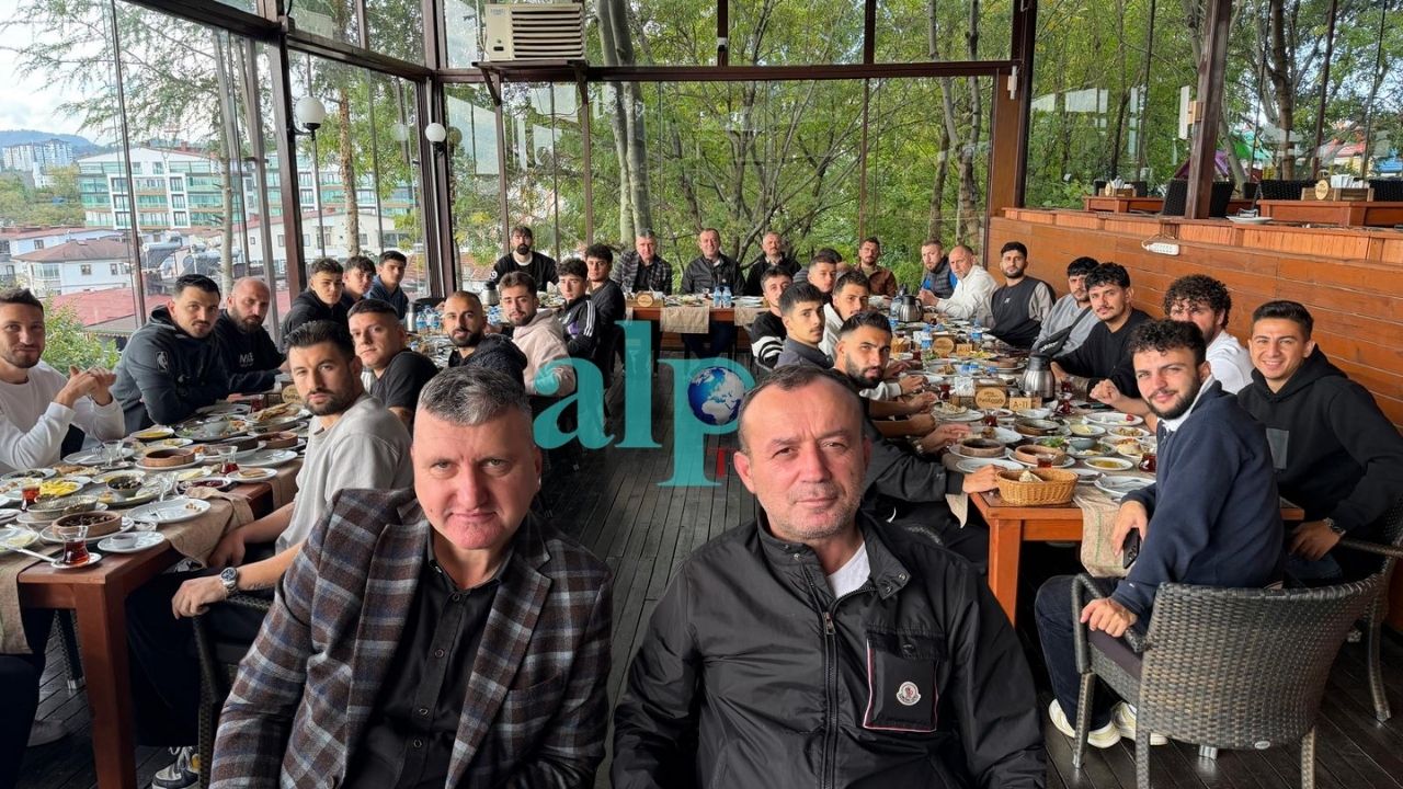 Ünye 1957 Spor Yönetimi, Kahvaltıda Bir Araya Geldi