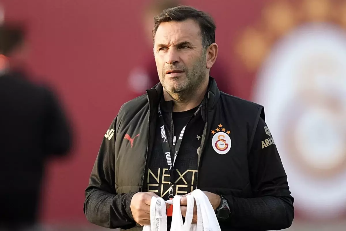 Galatasaray'da Derbi Öncesi Stoper Kararı Belli Oldu