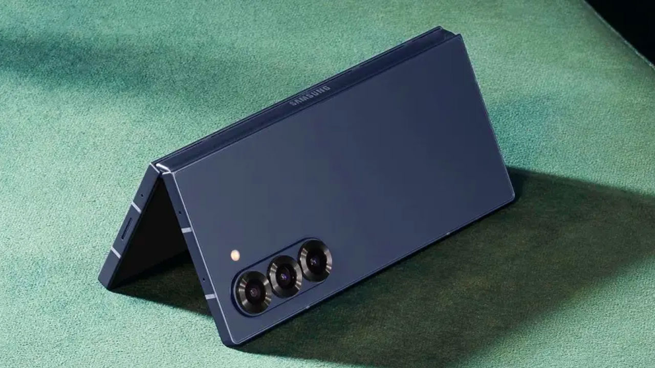 Galaxy Z Fold 8 Kamera Tasarımı Yenileniyor: Ultra Geniş Açıda Büyük Değişim