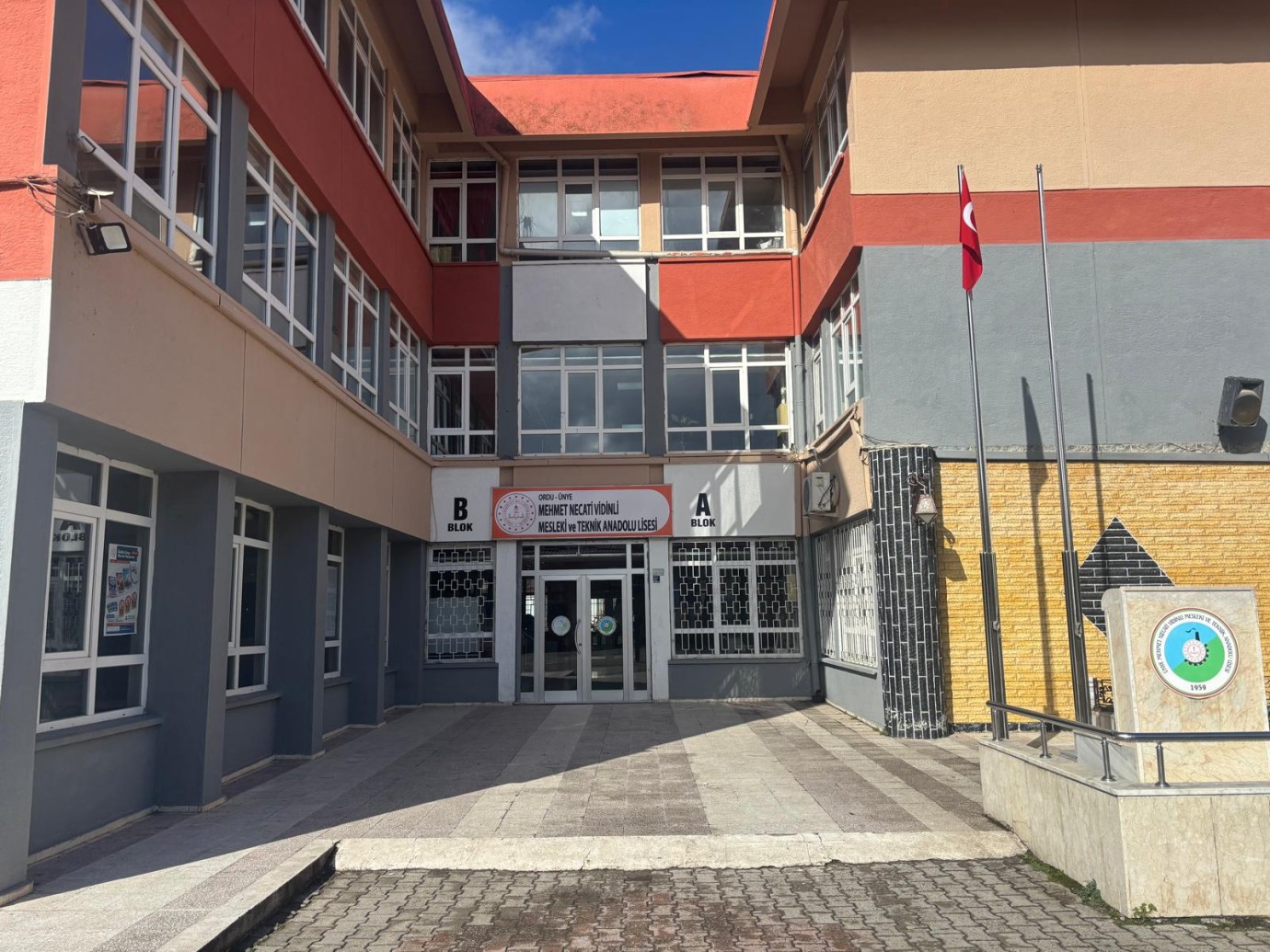 Ordu Milletvekili Mustafa Hamarat'tan örnek davranış