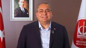 Mesut Özarslan Kimdir? CHP’den Neden İstifa Etti?
