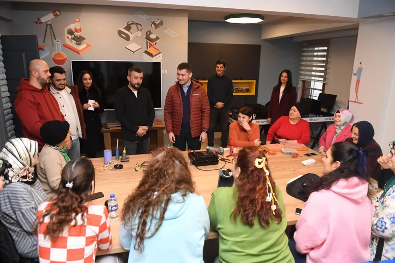 Altınordu’da Kadınlar Tamir Atölyesinde Eğitim Aldı