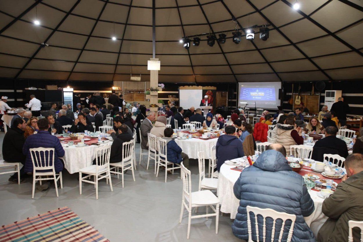 Ramazan’da Büyük Dayanışma: OBB Her Gün Binlerce Kişiye İftar Ulaştırıyor