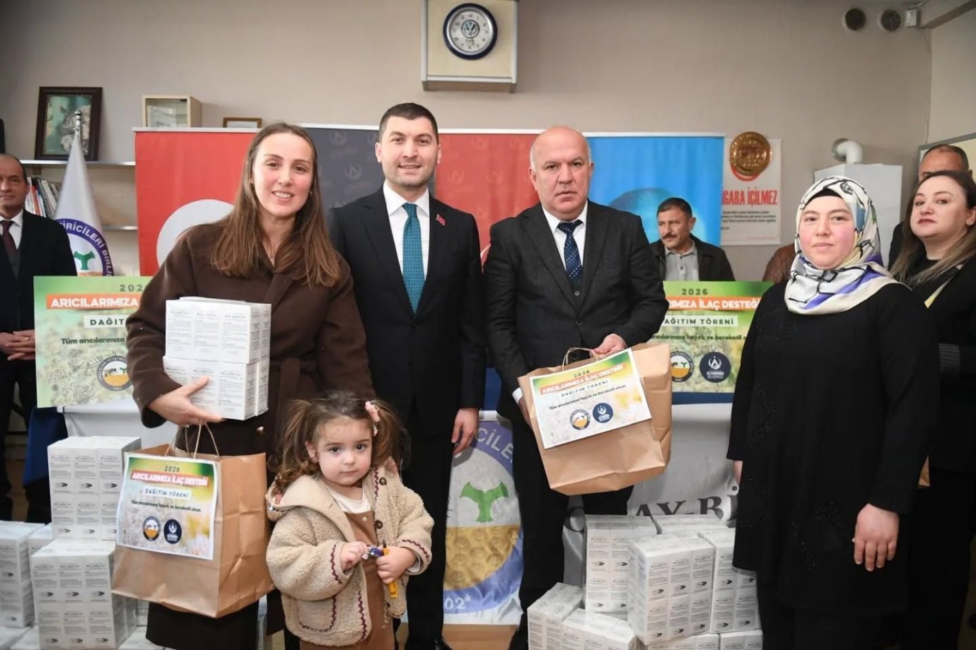 Altınordu’da Arıcılara 3 Bin 855 Adet Varroa İlacı Desteği