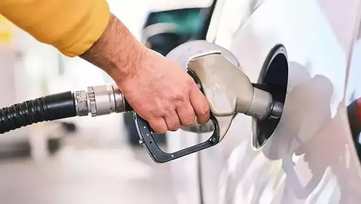 Petrolde Sert Yükseliş: Brent 119 Dolara Çıktı Bakan Şimşek Açıklama Yaptı