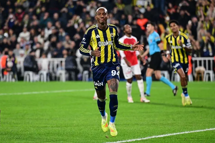 Fenerbahçe’de Karagümrük Maçı Öncesi Kadro Değişikliği Nene İlk 11’e Dönüyor