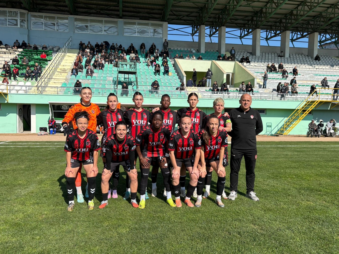 Bu Kızlar Çok Farklı   7-0
