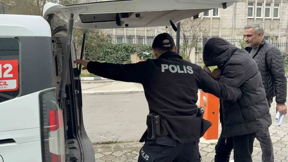 Samsun’da Polis Memuruna Saldırı Burnu Kırıldı Şüpheli Tutuklandı