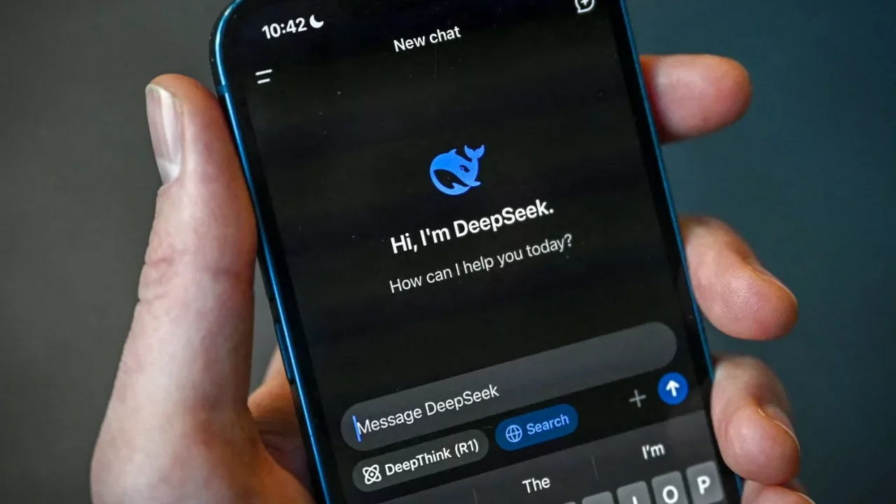 DeepSeek V4 Tanıtıldı: Huawei Çipleriyle Yeni Yapay Zeka Hamlesi