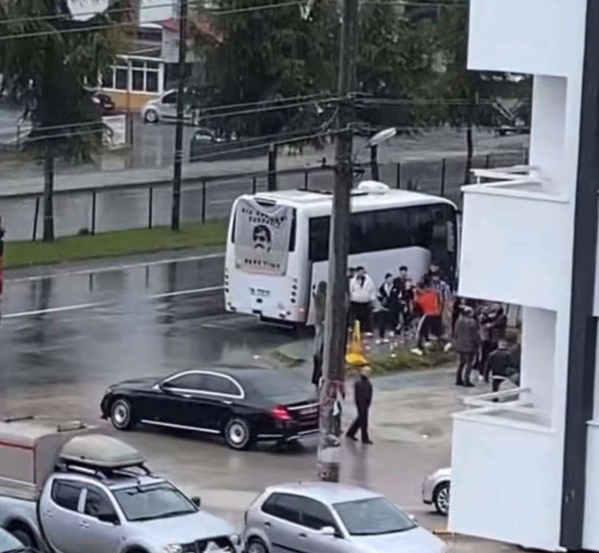 Ordu’da Trabzonspor Taraftarları İle Mahalle Sakinleri Arasında Gerginlik