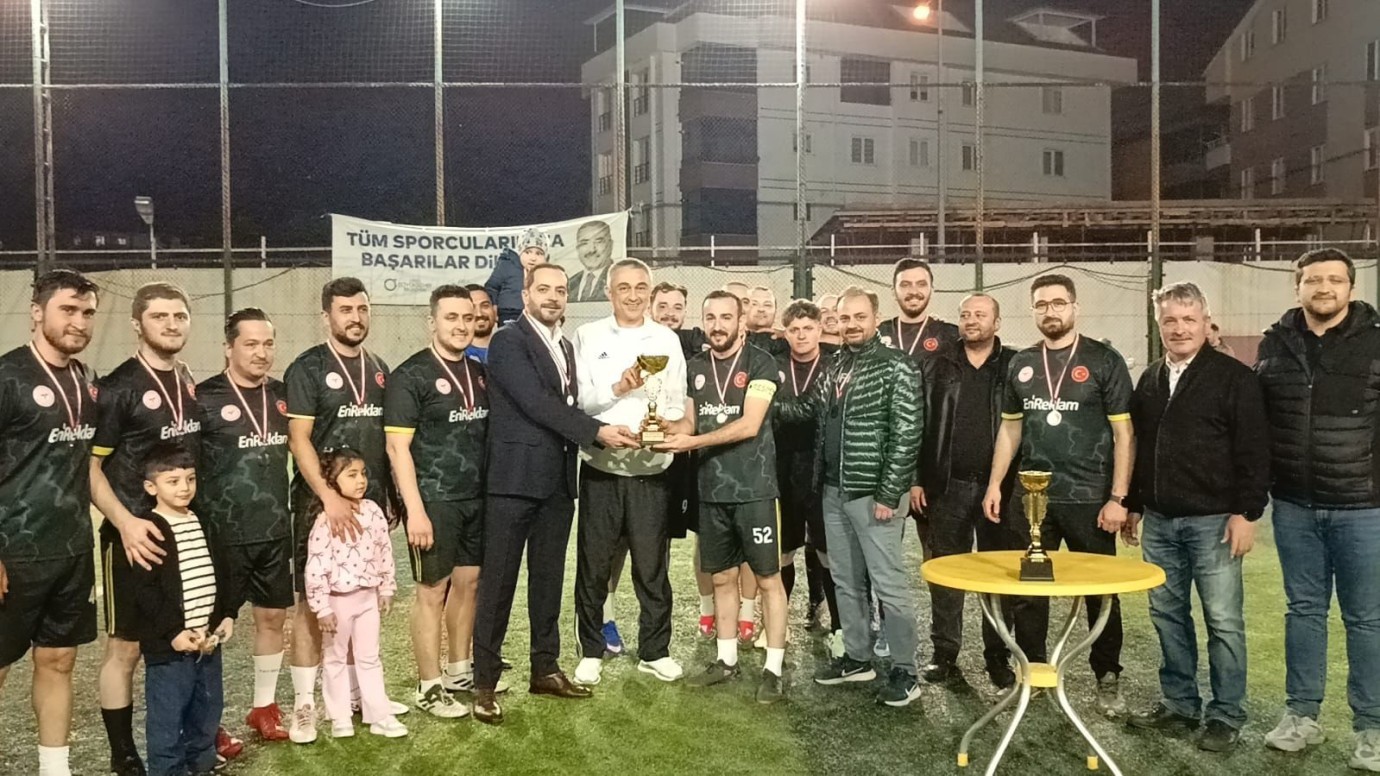 Ordu’da Dr. Adnan Sert Anısına Düzenlenen Turnuvada Kupa Ordu Devlet Hastanesi’nin Oldu