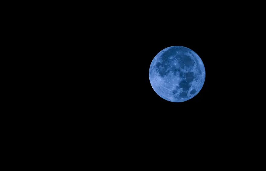 Bu Gece Gökyüzünde Mavi Ay Ve Mikro Ay Birlikte Görülecek