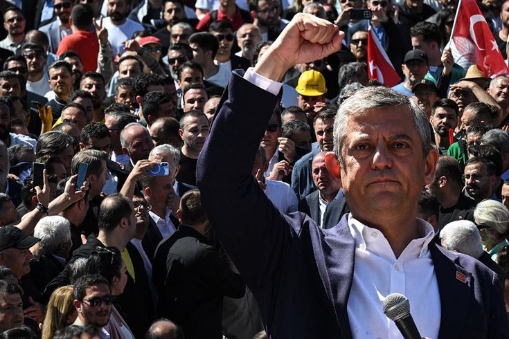 Özgür Özel Ve Ekibi İYİ Parti’ye Mi Geçiyor?
