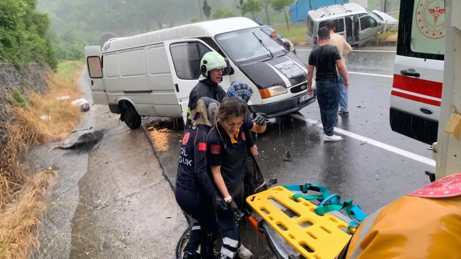 Ordu’da Tünel Çıkışında Kaza: 5 Kişi Hastanelik Oldu
