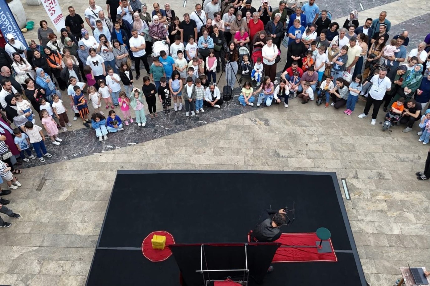 Altınordu'da Tiyatro Festivali Coşkusu: 4 Binden Fazla Çocuk Ve Genç Sahneyle Buluştu