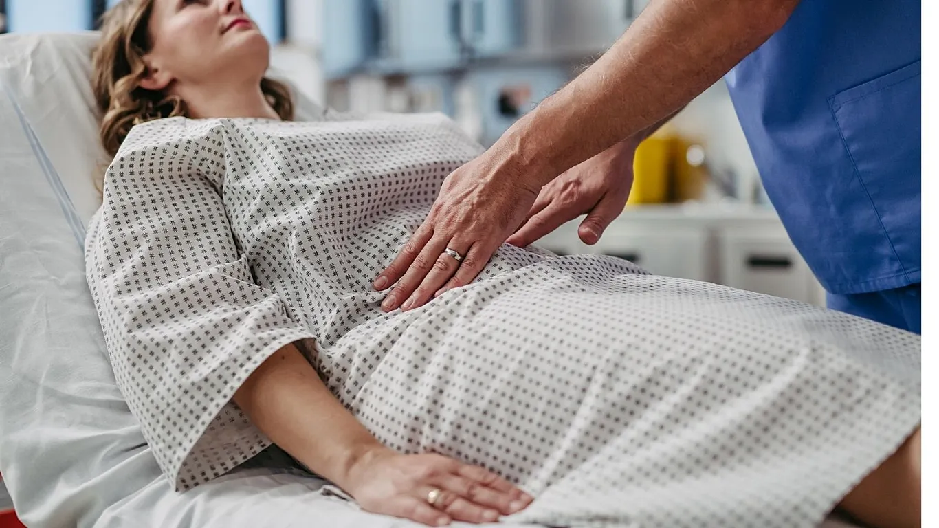 Endometriozis Tanısında Umut Veren Gelişme: Yeni Kan Testi Yüzde 95'in Üzerinde Doğruluk Sağladı