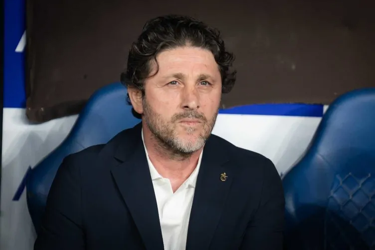 Trabzonspor'da Ayrılık Kararı: İki Futbolcu Avusturya Kampı Kadrosunda Yer Almayacak