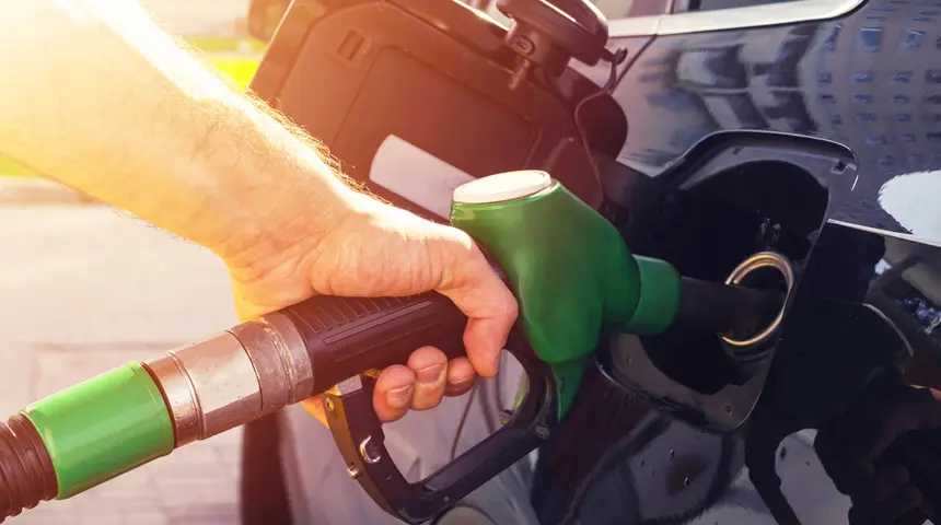 Motorine Zam Geldi! Bazı İllerde Litre Fiyatı 81 TL’yi Aştı