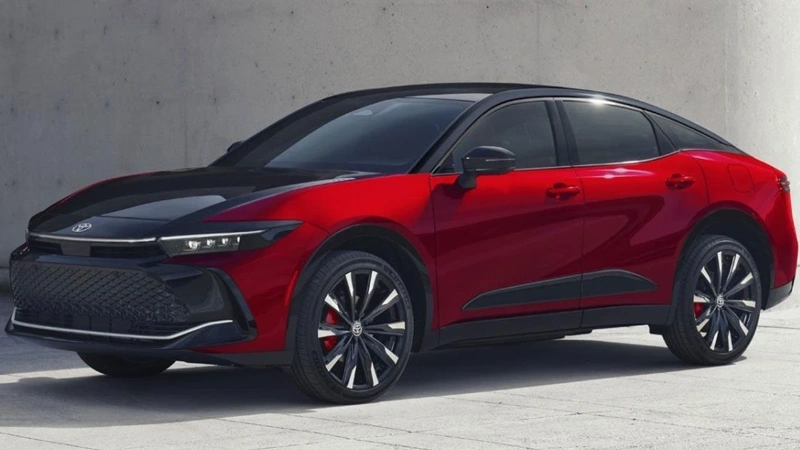 2027 Toyota Crown Tanıtıldı: 100 Kilometrede 5,9 Litre Yakıt Tüketiyor