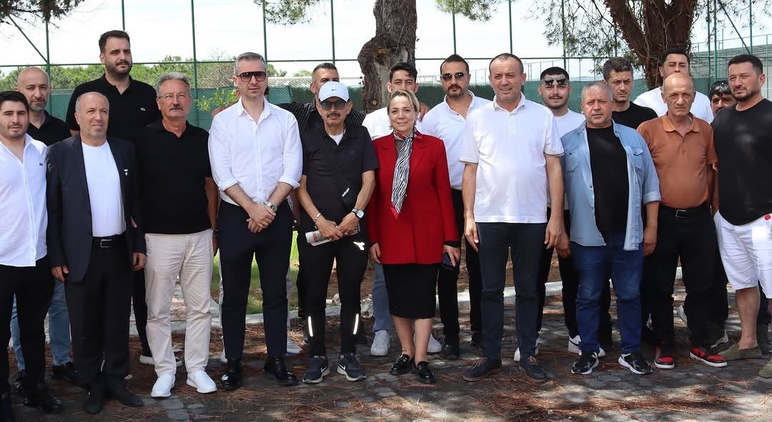 Ünye 1957 Spor’da Başkan Değişmedi.