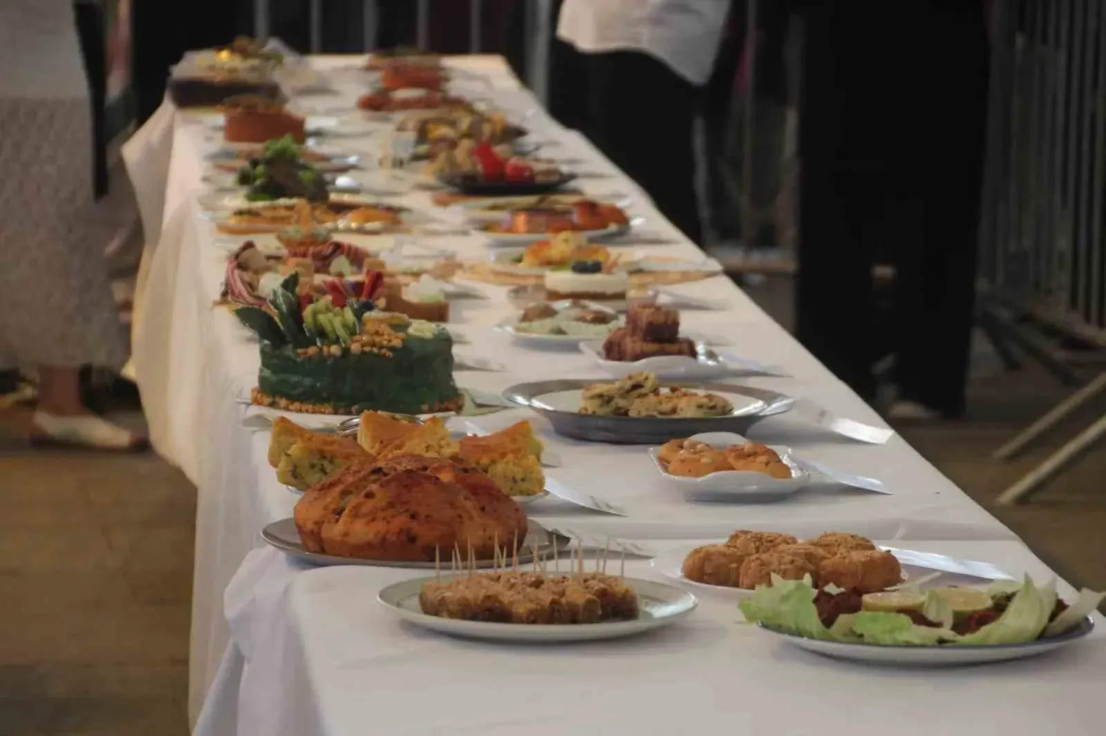 Ordu Gastronomi Festivali'nde Fındık Yaprağı Sarması İlgi Gördü