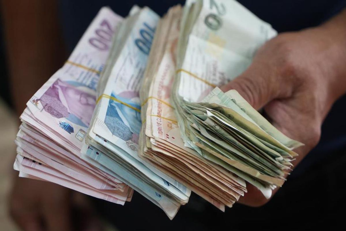 Benzin Ve Motorine Zam Geliyor: Motorinde 5 Lirayı Aşan Artış Bekleniyor