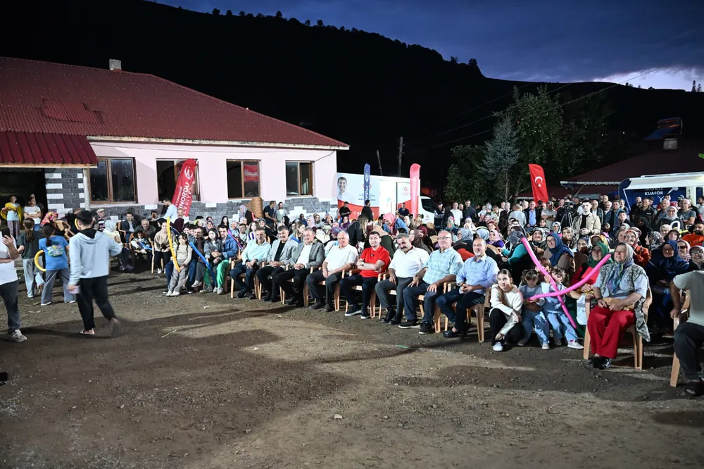 Karaoluk’ta Kırsal Hasat Şenliği Renkli Görüntülere Sahne Oldu