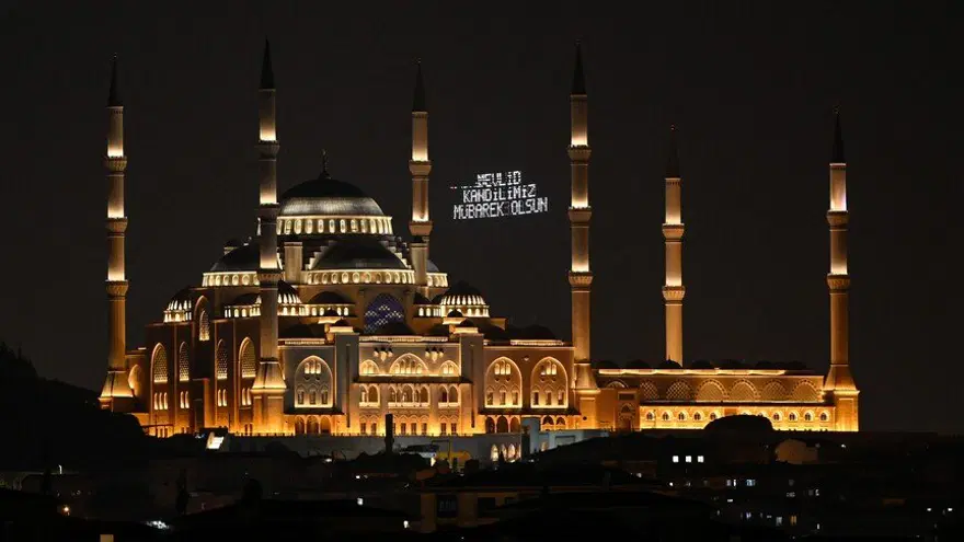 Bugün Kandil Mi? 24 Ağustos Ne Kandili? Mevlid Kandili Bugün Mü?