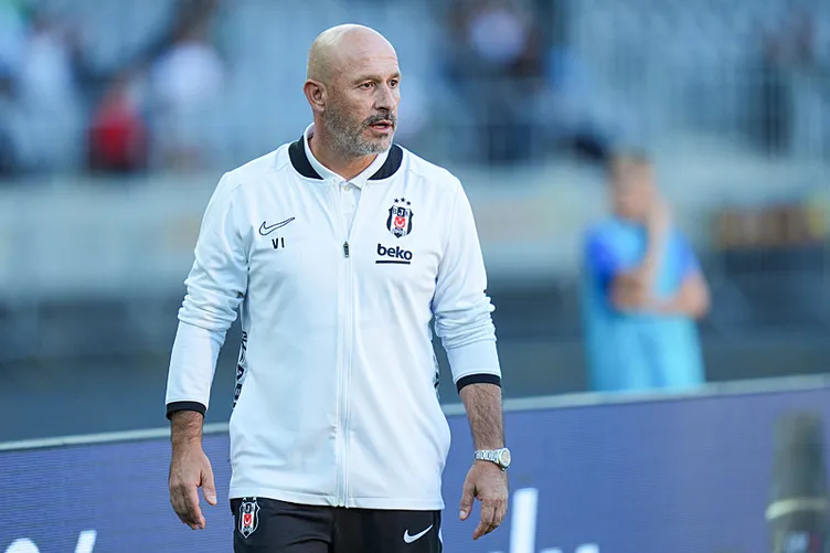 Vincenzo Italiano Beşiktaş’ı Değiştirdi: Fenerbahçe Derbisinde 8 Hamle Öne Çıktı