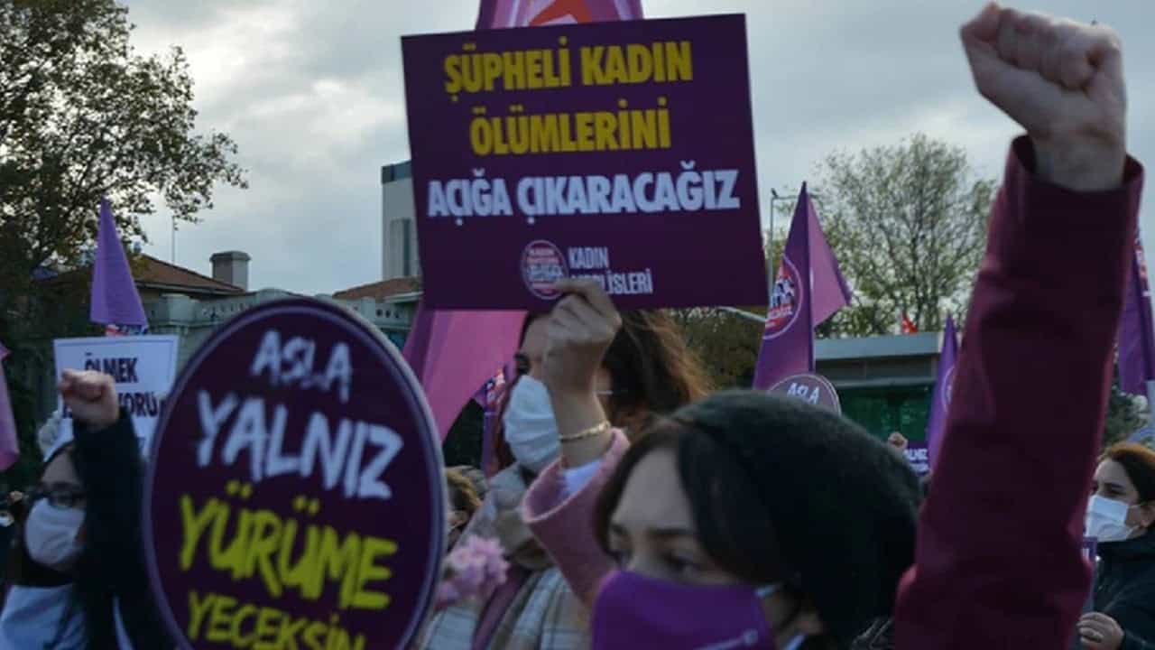 Peş Peşe Kadın Ölümleri! İki Kentte Şok Olaylar